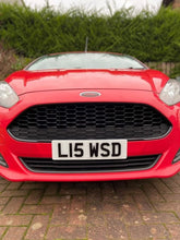 Load image into Gallery viewer, Short 16 Inch Number Plates (6 Digits)